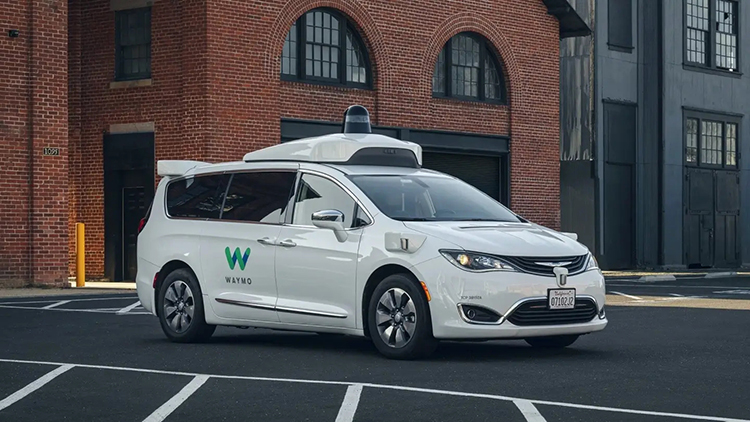 Alphabet旗下Waymo将在旧金山推出完全自动驾驶汽车服务
