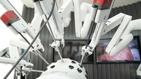 机器人辅助骨科手术，膝关节置换手术导航定位系统获批上市
