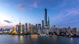 上海：到2025年底数字经济增加值力争达到3万亿元 占全市生产总值比重大于60%