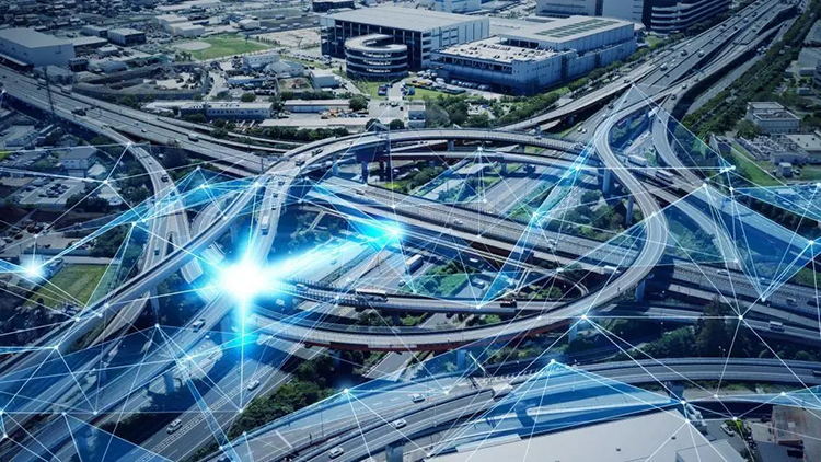 国家智能网联汽车创新中心：高精度地图加快前装