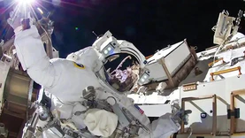 因宇航服存在安全问题 NASA叫停国际空间站所有太空行走任务