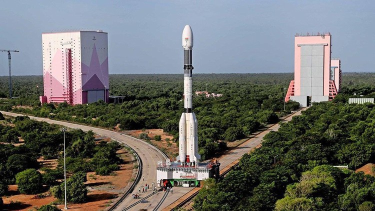 印度重型火箭GSLV III将发射36颗OneWeb通信卫星