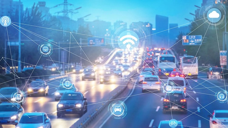 工信部答复智能网联汽车提案：推动更多地方先行先试、加快智能交通基础设施建设