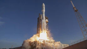 亚马逊计划于2024年发射第一颗互联网卫星