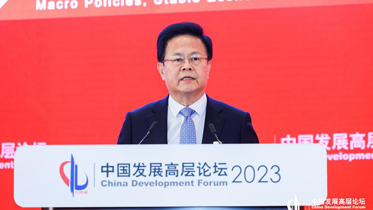 国家发改委主任郑栅洁：“投资中国就是投资未来”“加快发展数字经济”
