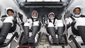 SpaceX第二次载人航天启程 4名宇航员飞赴国际空间站
