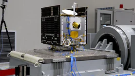 吉天星舟首颗新型遥感卫星研制出厂