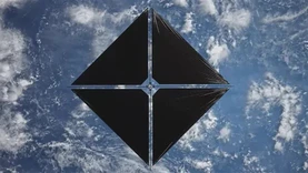 NASA准备发射太阳帆卫星：4个巨型三角形风帆