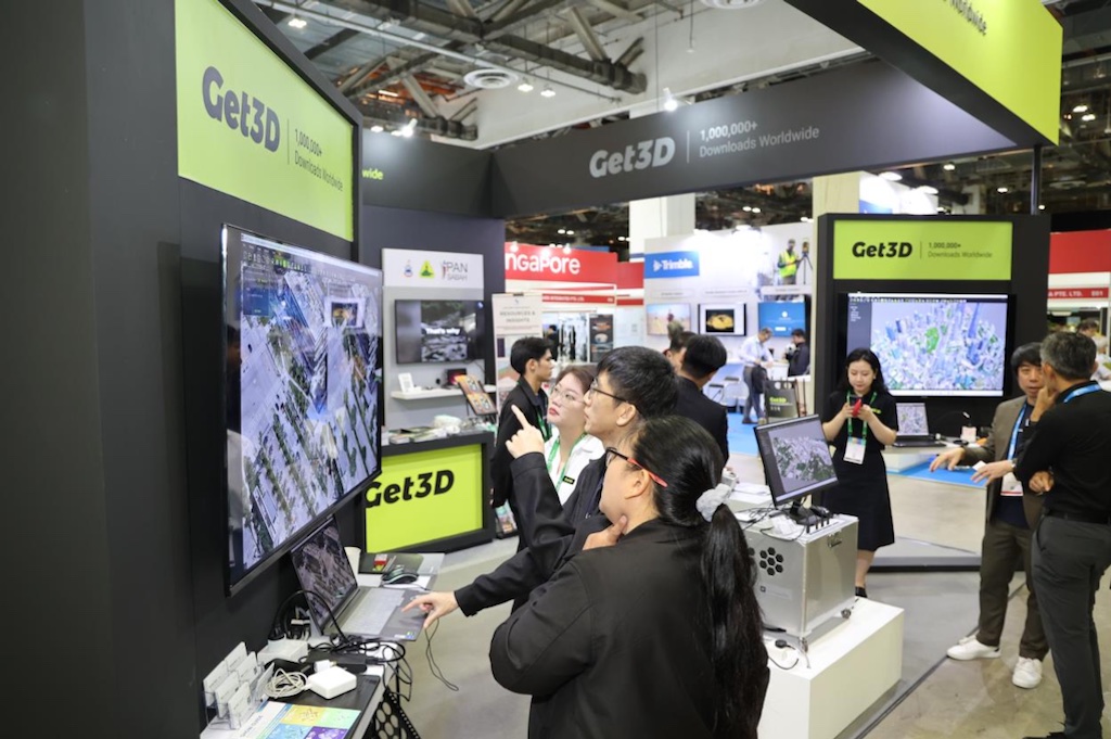 Geo Connect Asia 2025 Review: Deep Integration of Chinese Technology and Academic Representatives