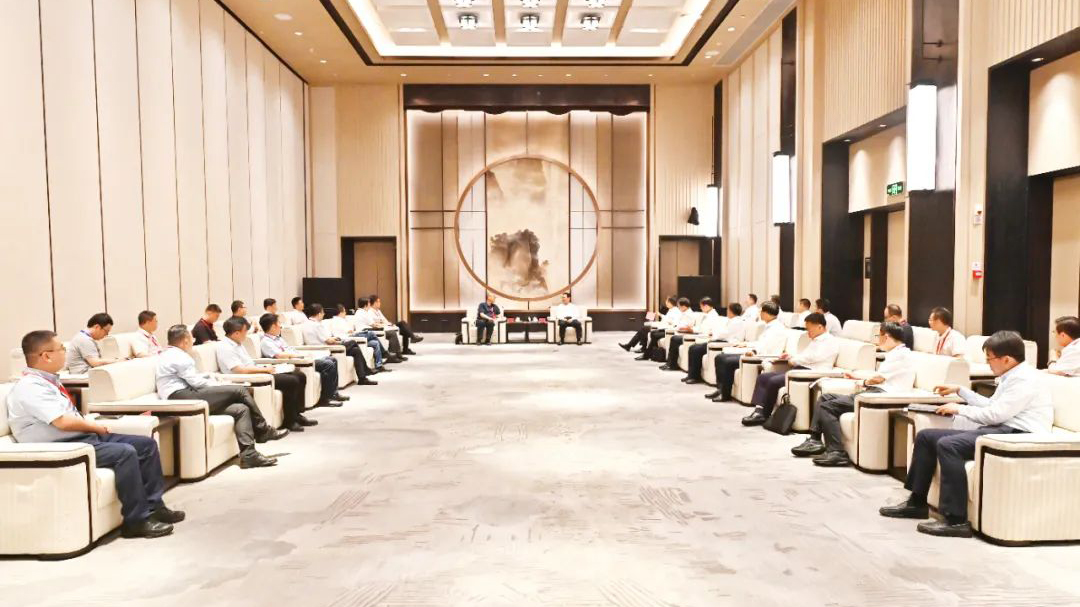 Zhang Guohua held a work discussion with guests participating in the Xiong'an Expedition of Satellite Payload Enterprises