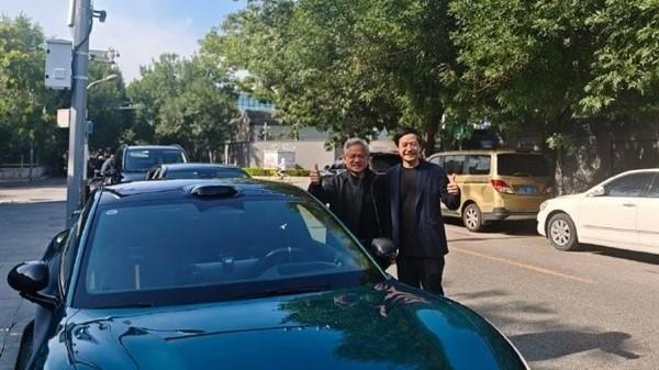 Huang Renxun: I really want to buy a Xiaomi car! From the first day I met Lei Jun, I knew he would achieve extraordinary success