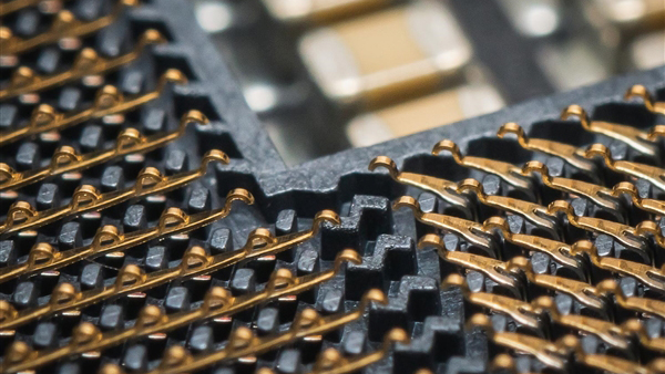 Chinese cloud giants and data centers ban foreign AI chips: can only be domestically produced, preferred Huawei Ascend