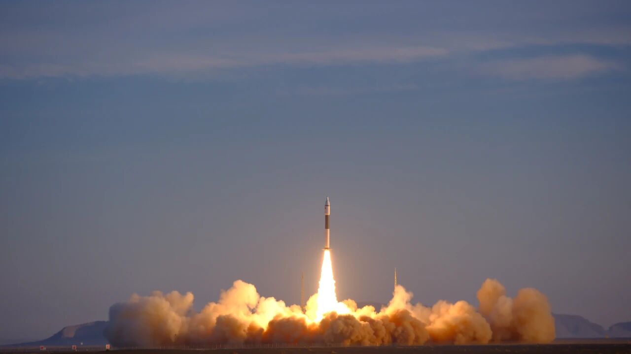 幸运六狮电玩城科工火箭控制权正式挂牌 转让底价33亿元